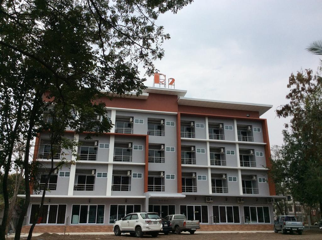 R2 Apartment Service Nakhonratchasima Room photo